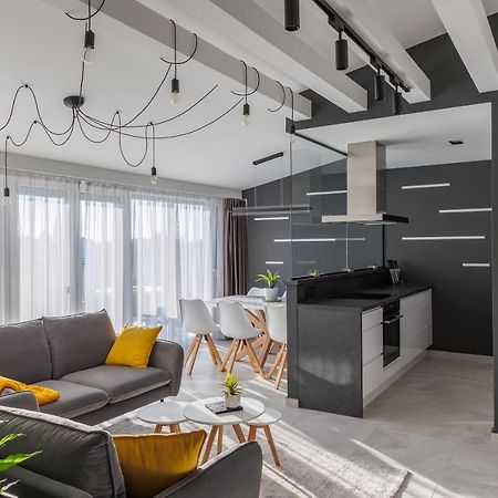 Noir Hotel - Penthouse Apartman Сегед Екстериор снимка