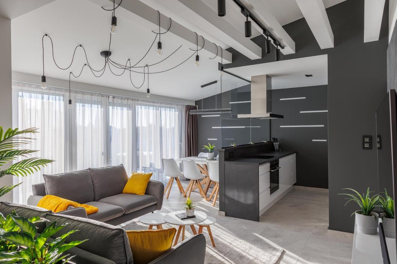 Noir Hotel - Penthouse Apartman Сегед Екстериор снимка