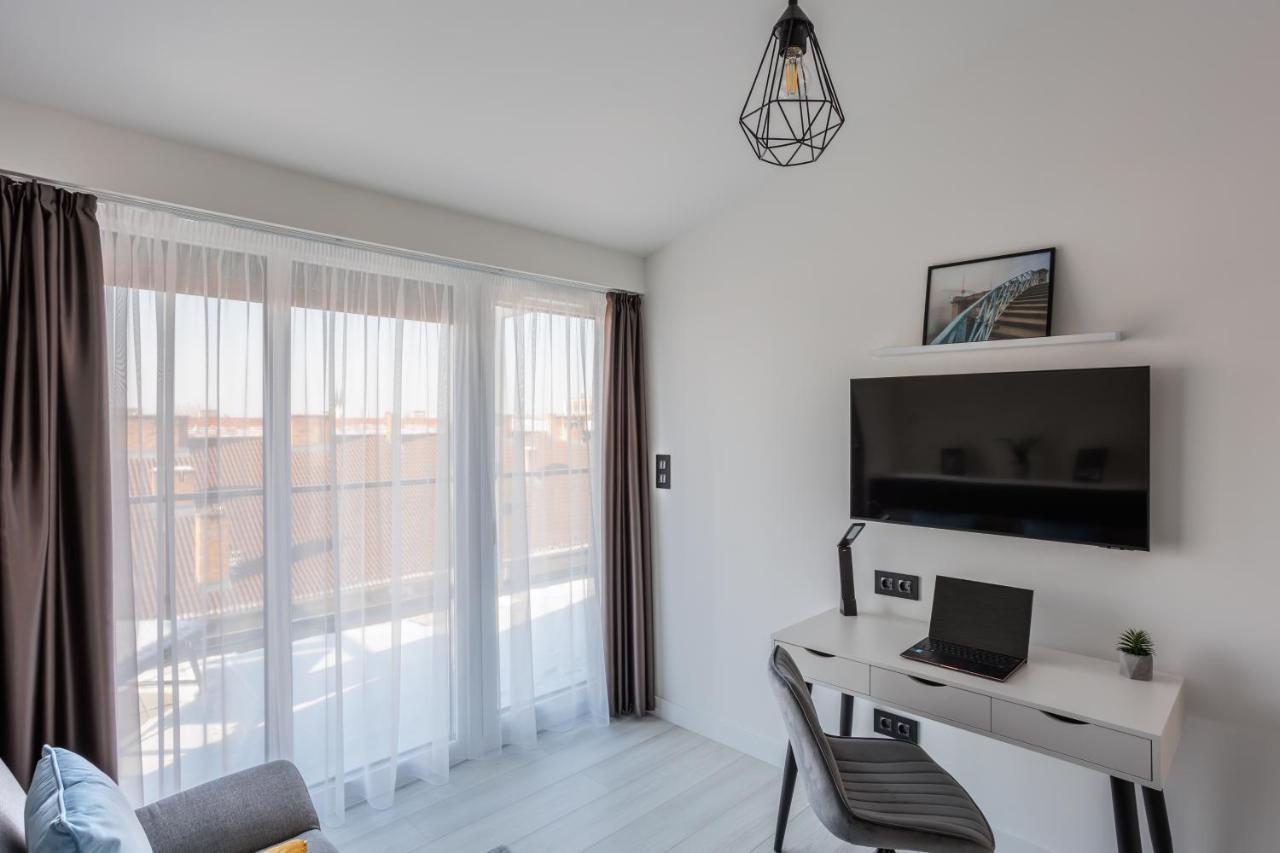 Noir Hotel - Penthouse Apartman Сегед Екстериор снимка