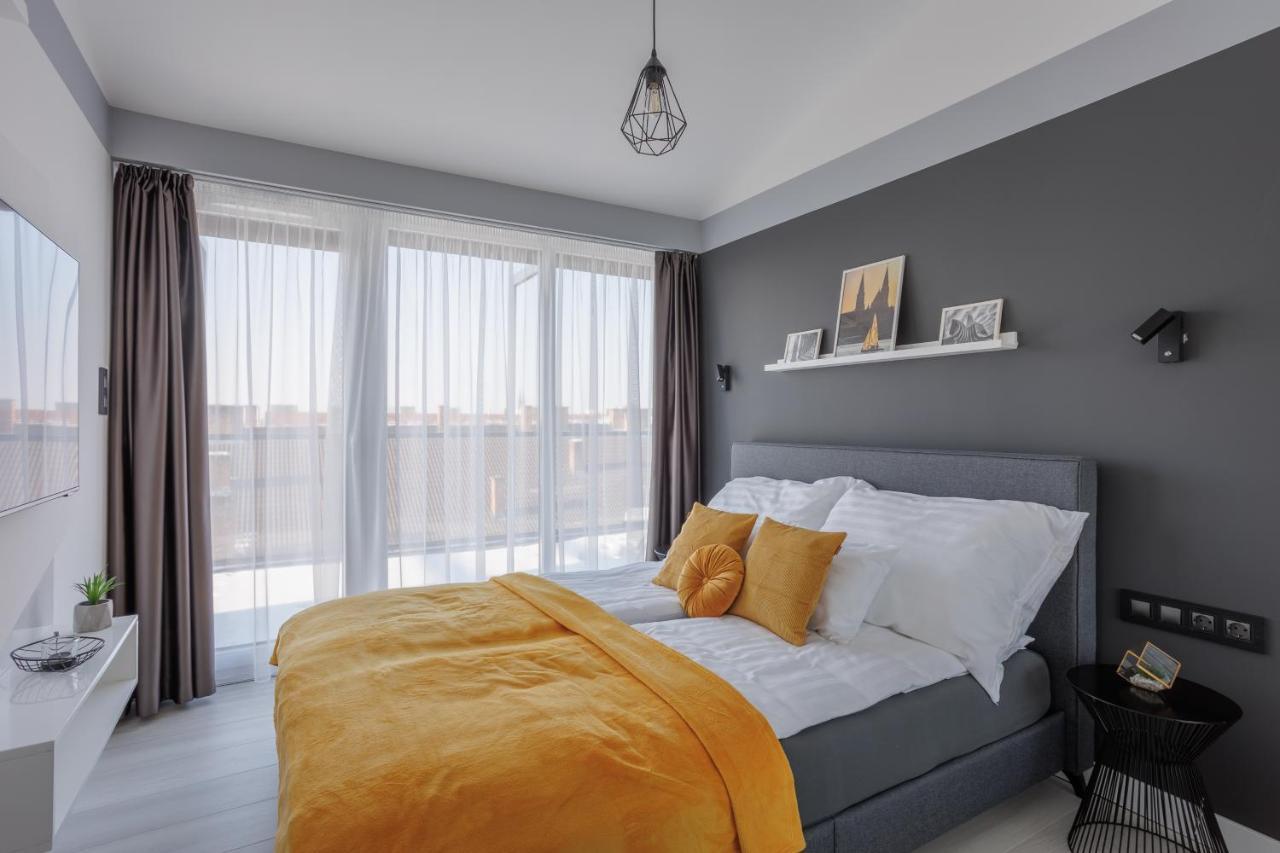 Noir Hotel - Penthouse Apartman Сегед Екстериор снимка