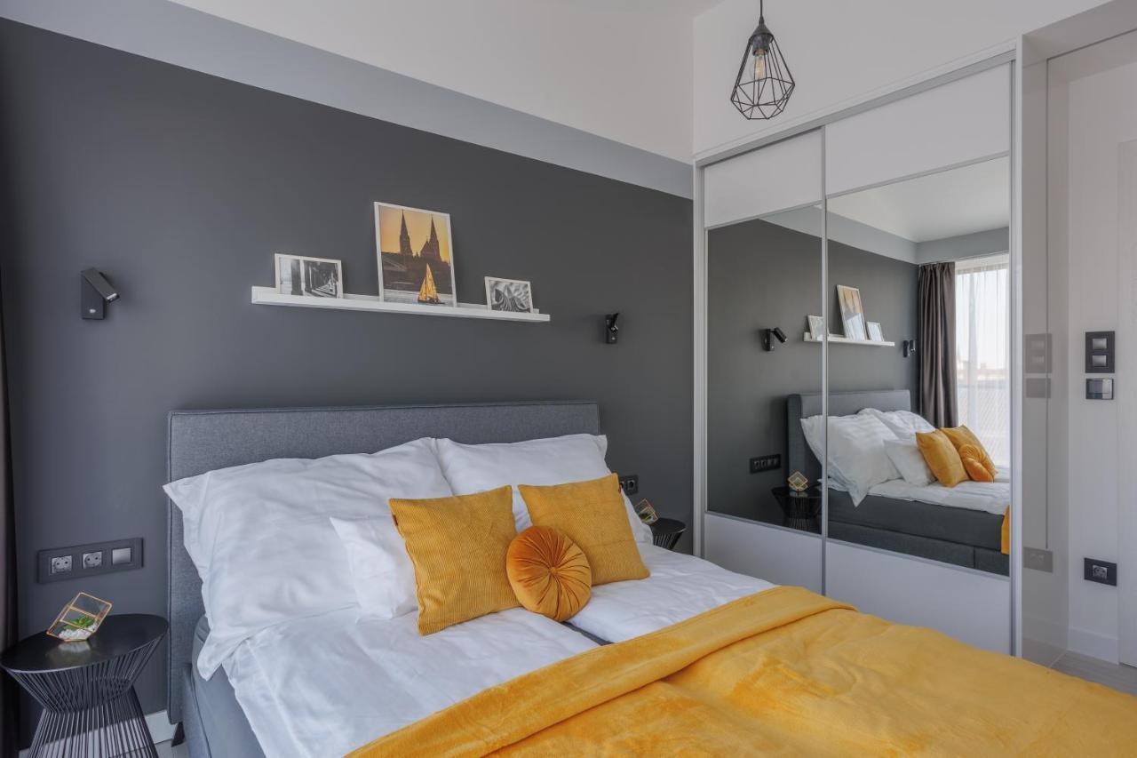 Noir Hotel - Penthouse Apartman Сегед Екстериор снимка