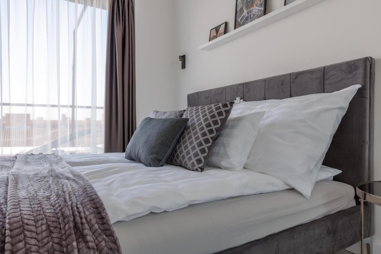 Noir Hotel - Penthouse Apartman Сегед Екстериор снимка